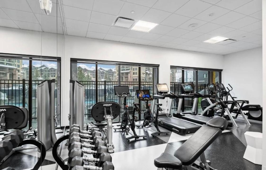 Slope Side Studio In The Heart Of Canyons Village With Heated Pool & Hot Tub! 파크 시티 외부 사진