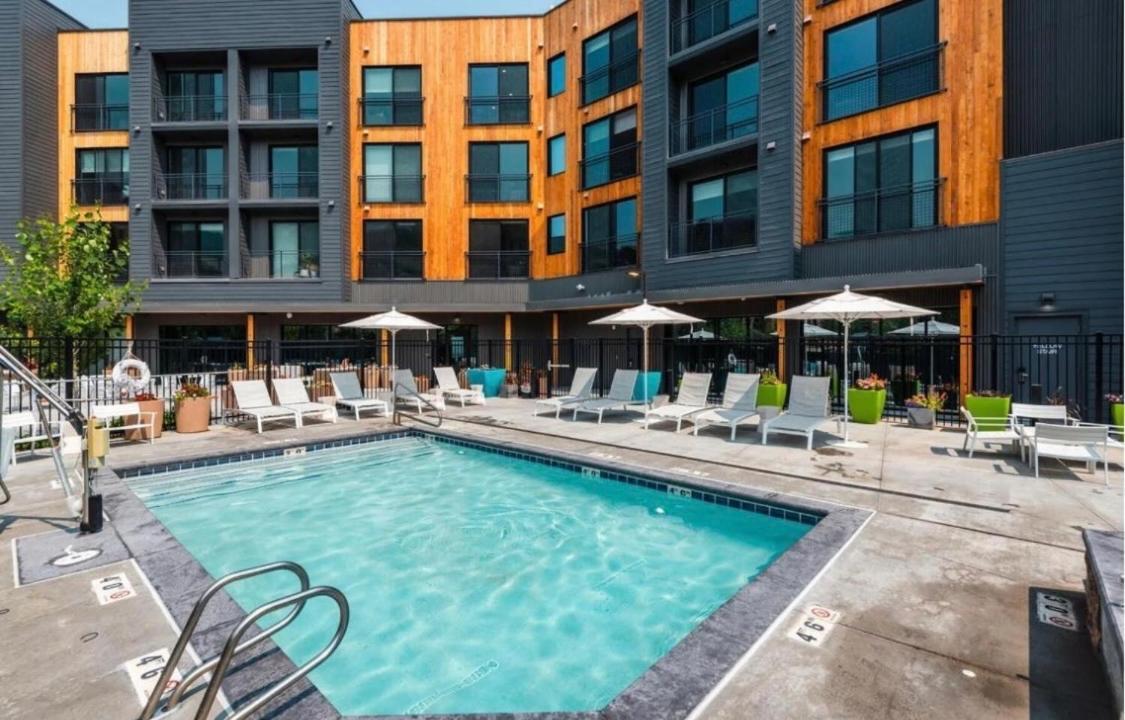 Slope Side Studio In The Heart Of Canyons Village With Heated Pool & Hot Tub! 파크 시티 외부 사진